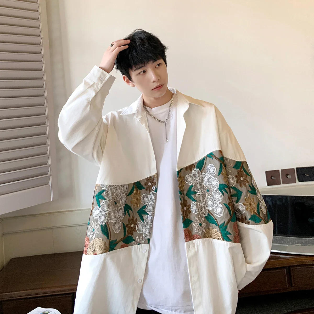 Heritage Flower Patch Street Jacket - Image 3